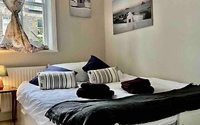 Wonderful Apartment In Earl'S Court
