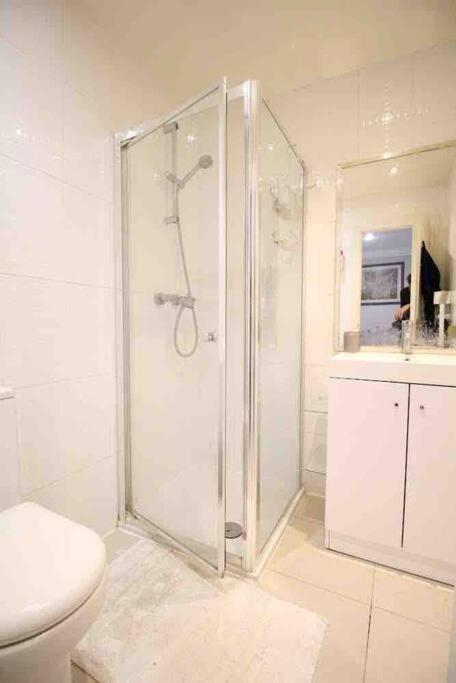 Wonderful Apartment In Earl'S Court London Exterior photo